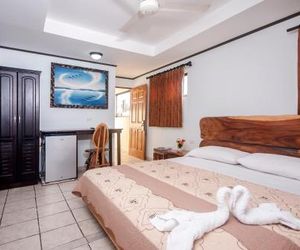 Cadillac Rock Beach Hotel Jaco Costa Rica