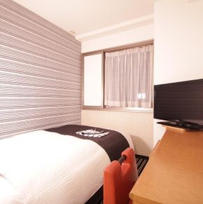 NearBy Hotel