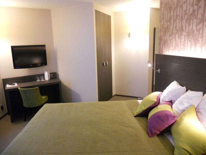 Hotel Photo 6