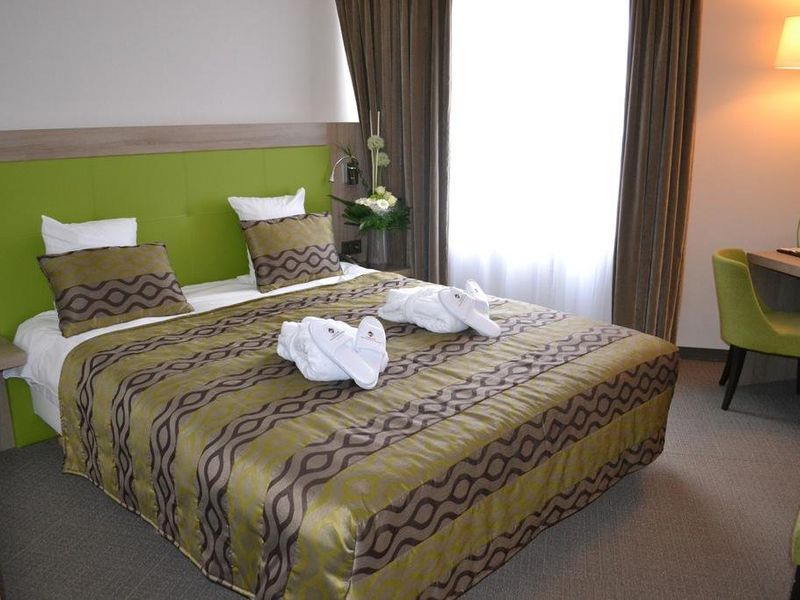 Hotel Photo 8