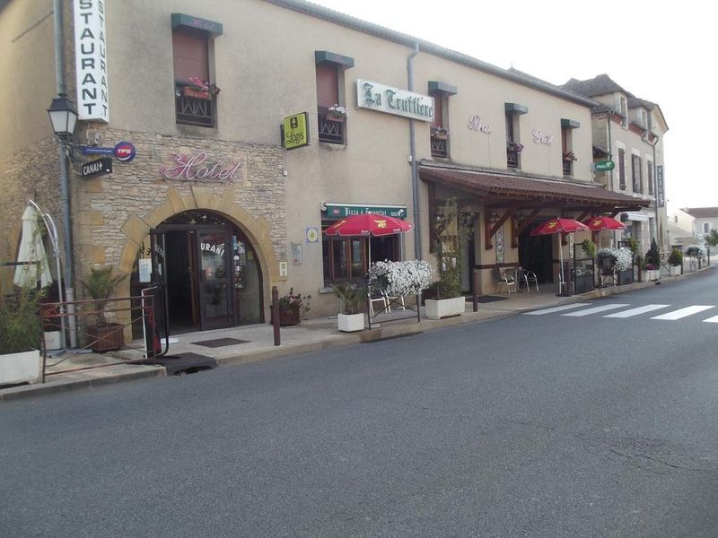 Hotel Photo 12