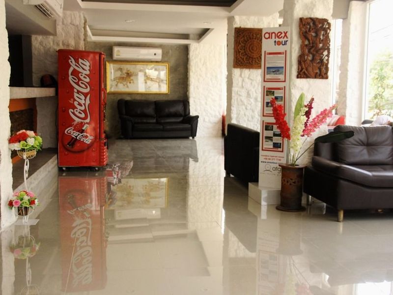 Hotel Photo 8