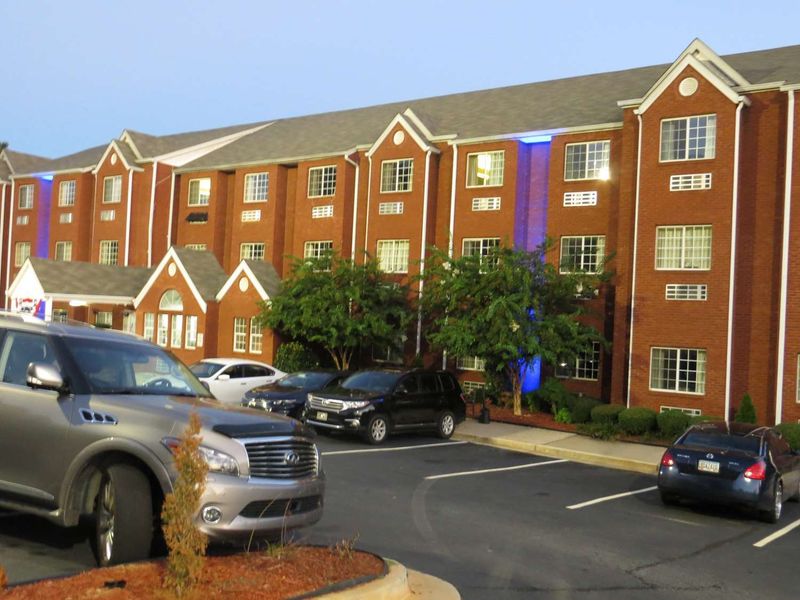 Hotel Photo 1