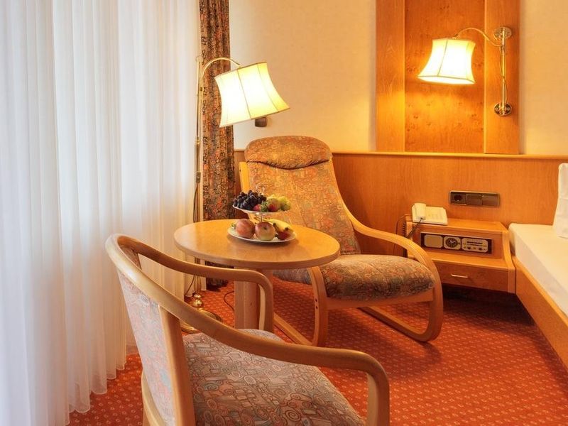 Hotel Photo 8