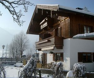 Haus Weigl Am See Oed Austria