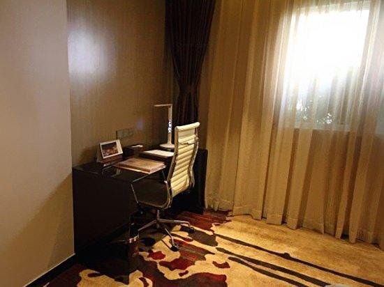 صورة الفندق 8