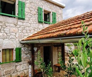 Beautiful Holiday Home in Starigrad with Garden Starigrad Croatia