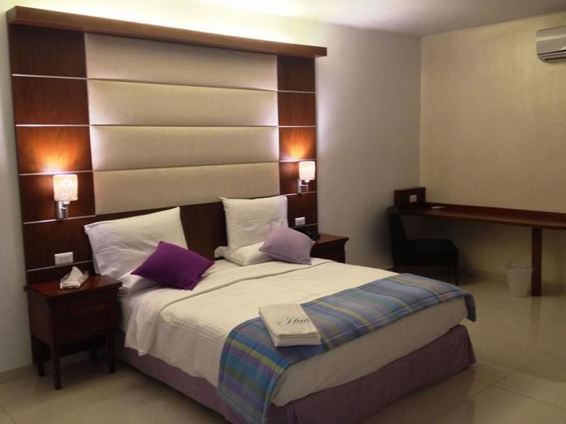 Hotel Photo 3