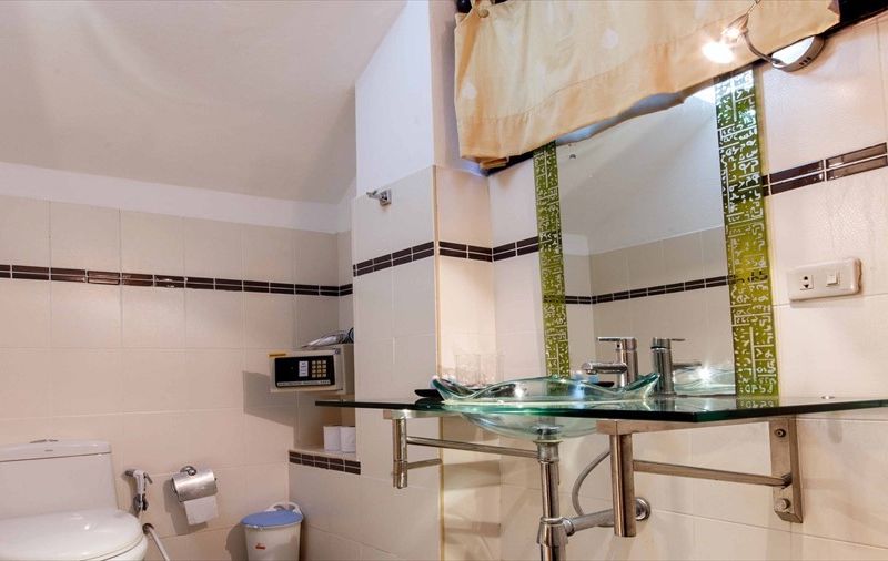 Hotel Photo 8