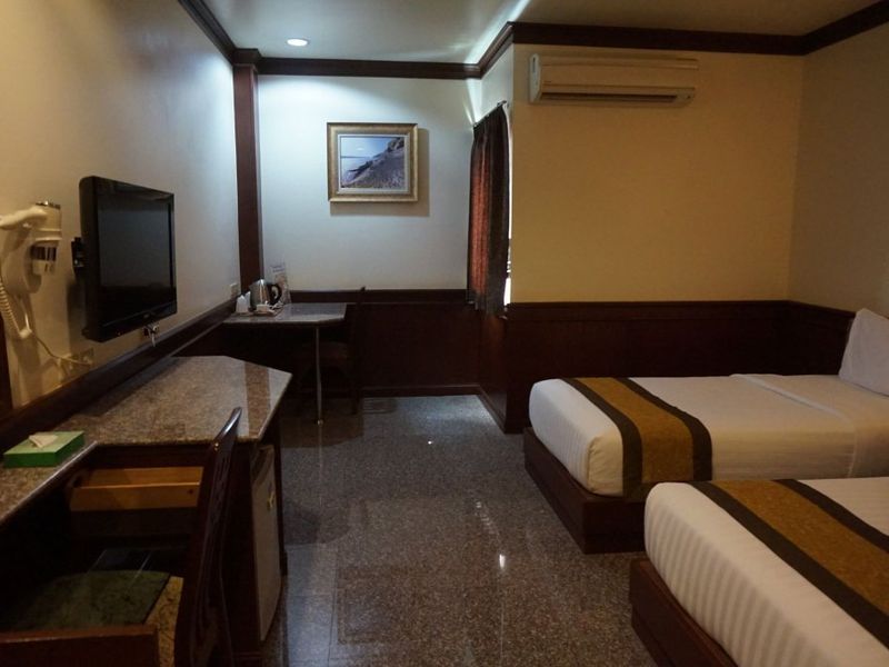 Hotel Photo 6