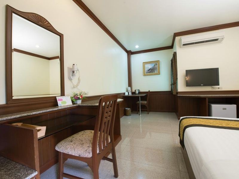 Hotel Photo 9