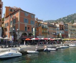 On Villefranche Bay AP3040 Villefranche-sur-Mer France