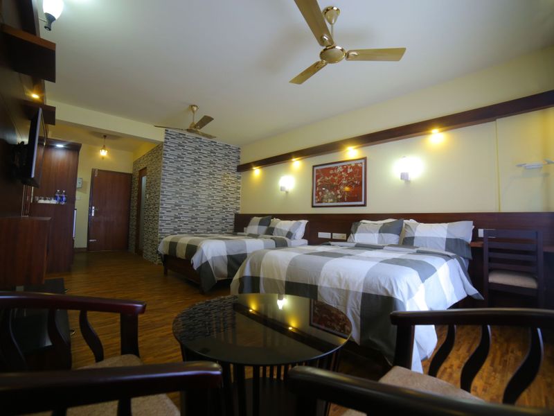 Hotel Photo 1