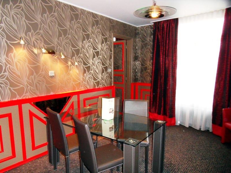 Hotel Photo 5