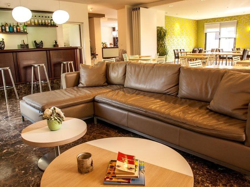 Hotel Photo 5