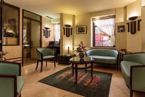 Hotel Photo 6