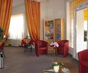 Hôtel Le Dauphin St. Nazaire France