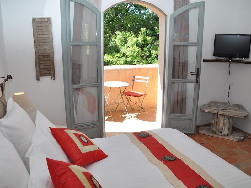 Hotel Photo 6
