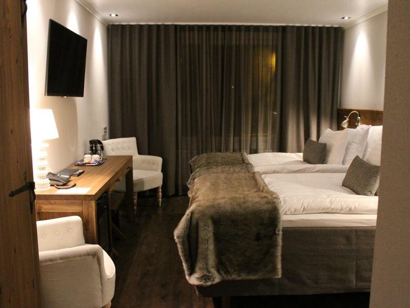 Hotel Photo 8