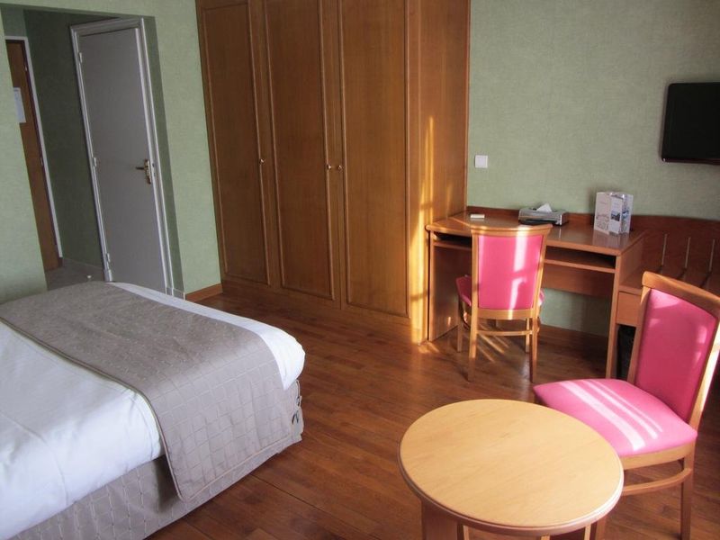 Hotel Photo 8