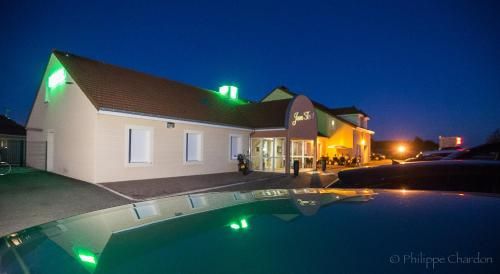 Hotel Photo 23