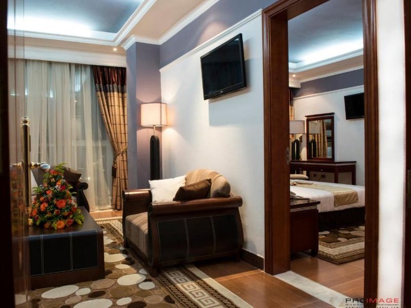 Hotel Photo 6