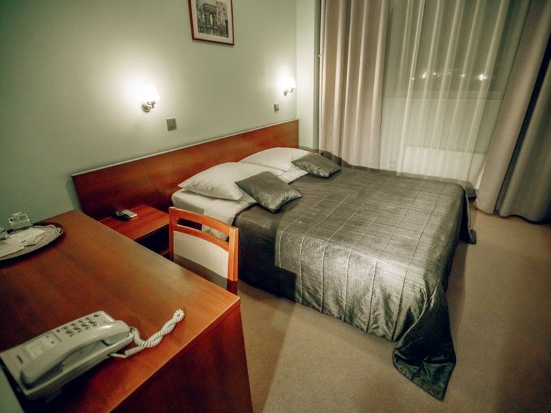 Hotel Photo 6