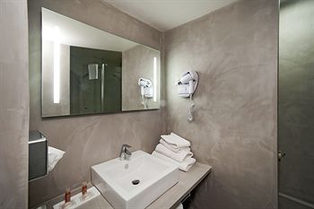 صورة الفندق 8