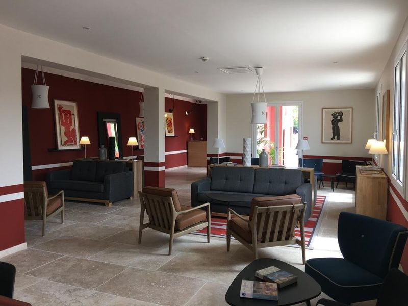Hotel Photo 8