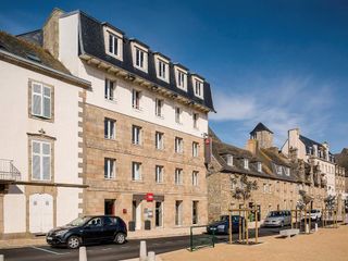 Фото отеля ibis Roscoff