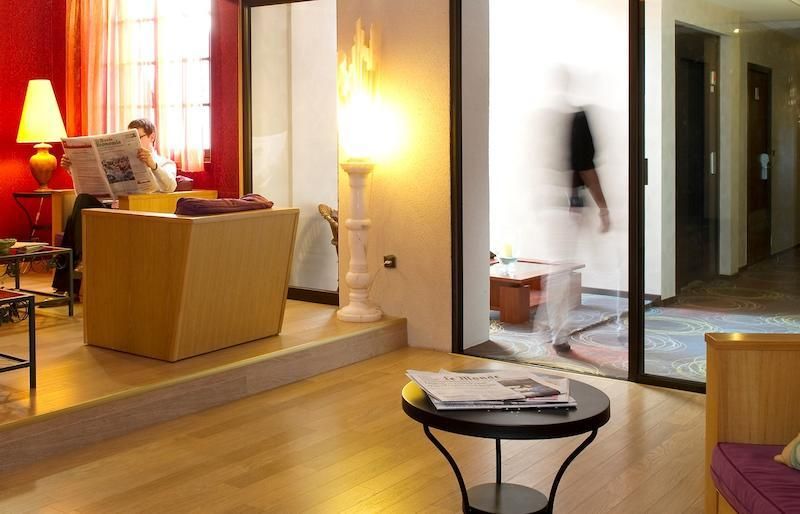 Hotel Photo 9