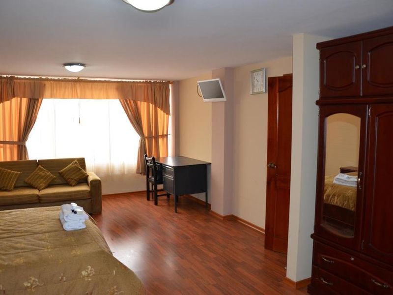 Hotel Photo 5