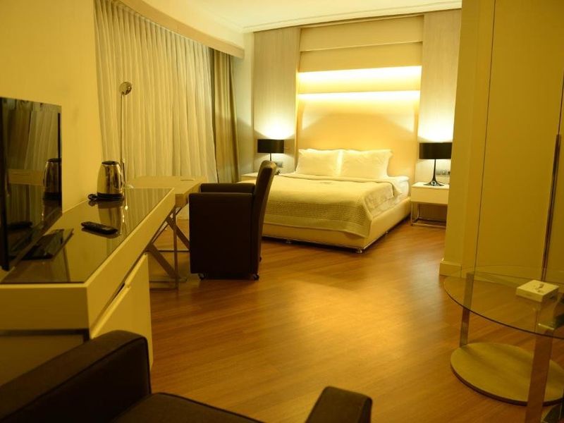 Hotel Photo 1