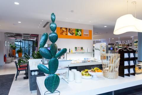 Hotel Photo 16