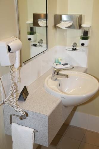 Hotel Photo 9