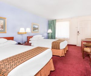 Days Inn by Wyndham Lavonia Lavonia United States