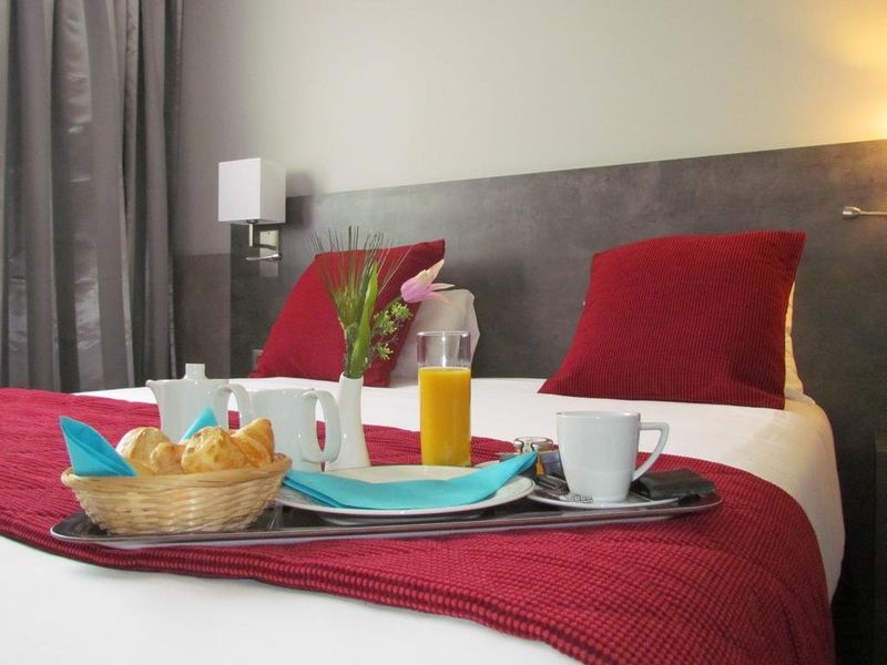 Hotel Photo 9