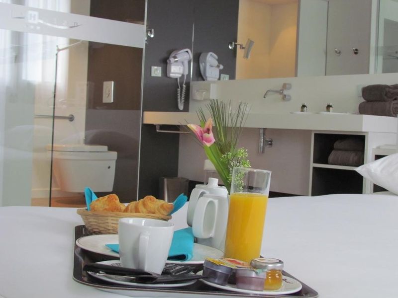 Hotel Photo 10
