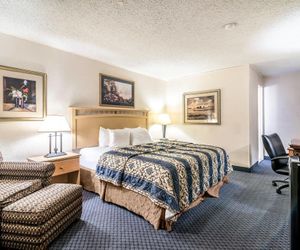 Red Carpet Inn & Suites Albany Airport Colonie United States
