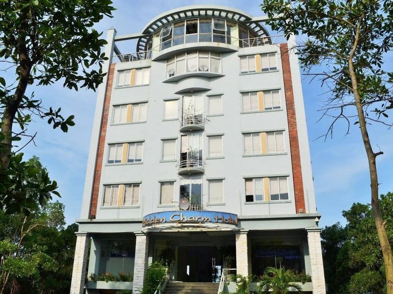 Hotel Photo 1