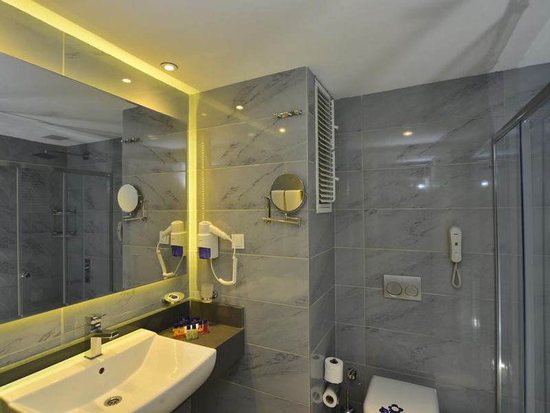 Hotel Photo 9
