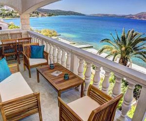 Apartment Villa Bralo Okrug Donji Croatia