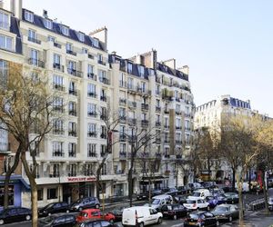 Mercure Paris Tour Eiffel Pont Mirabeau Paris France