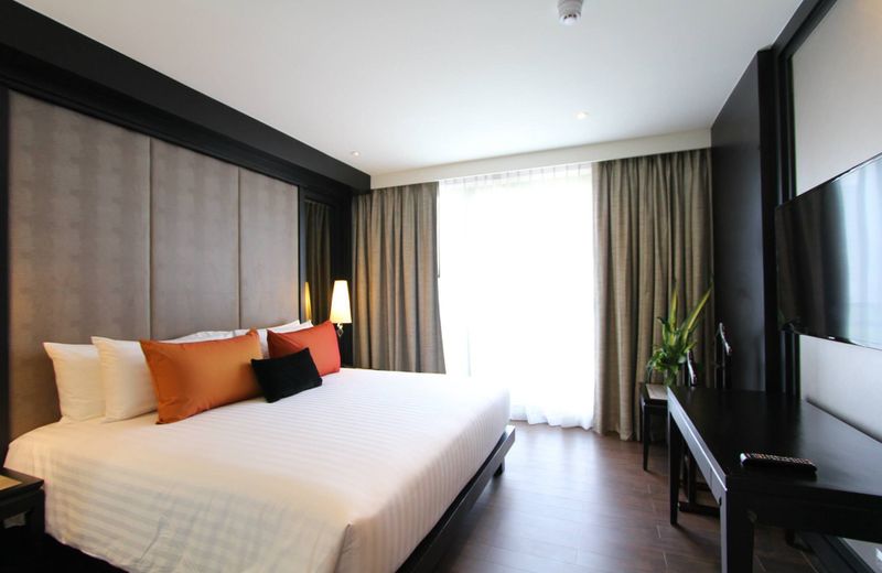 Mövenpick Hotel Sukhumvit 15 Bangkok – SHA Extra Plus Certified