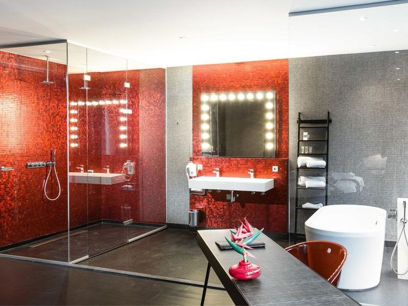 Hotel Photo 9