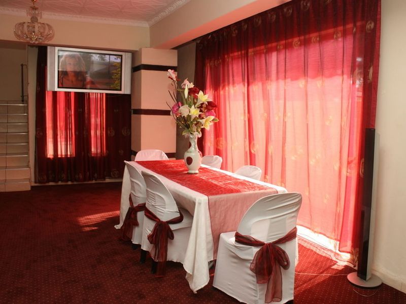Hotel Photo 12