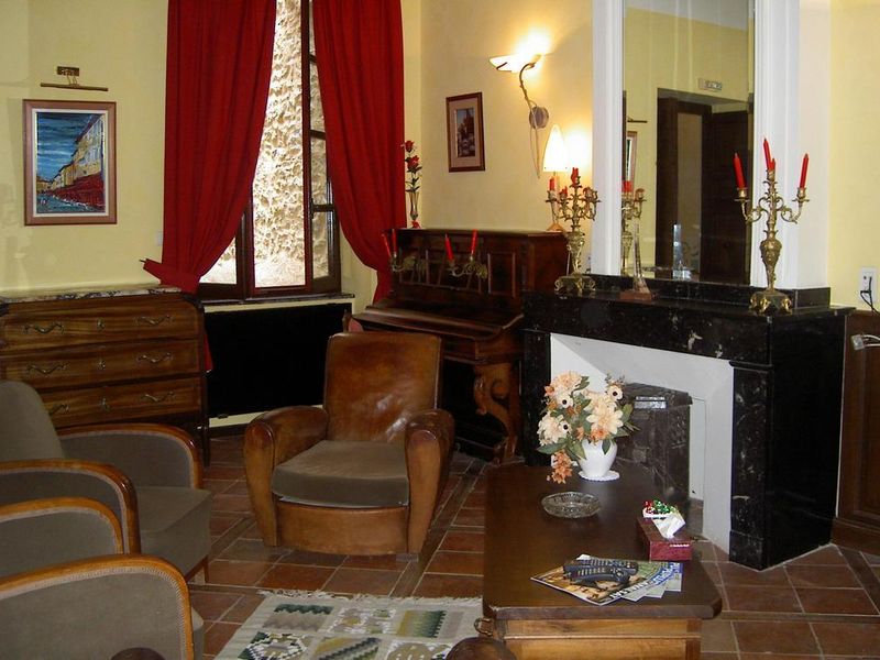 Hotel Photo 8