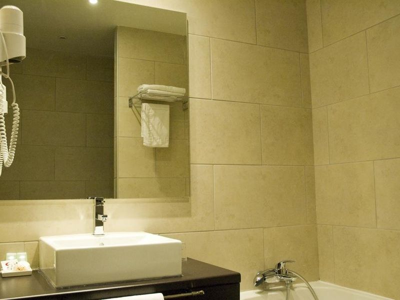Hotel Photo 12