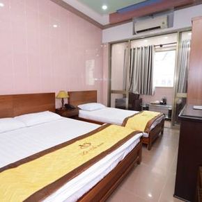 NearBy Hotel