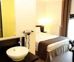 Kyriad Lyon Centre - Perrache Villeurbanne France